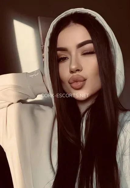 Cork escorts Peyton — 3