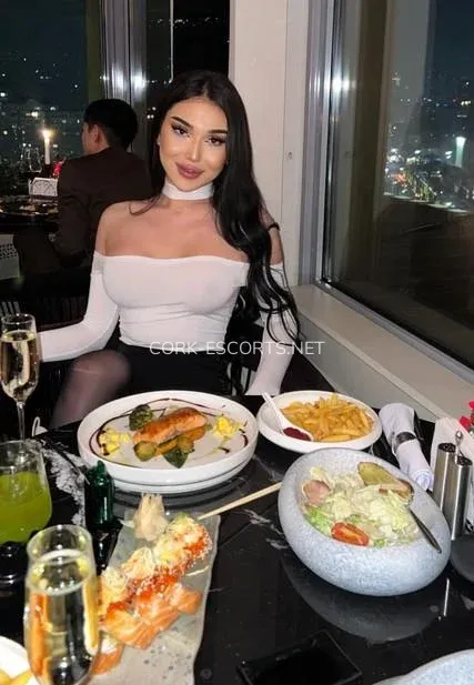 Cork escorts Laura — 6