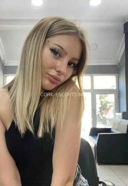 Cork escorts Charlotte — 4