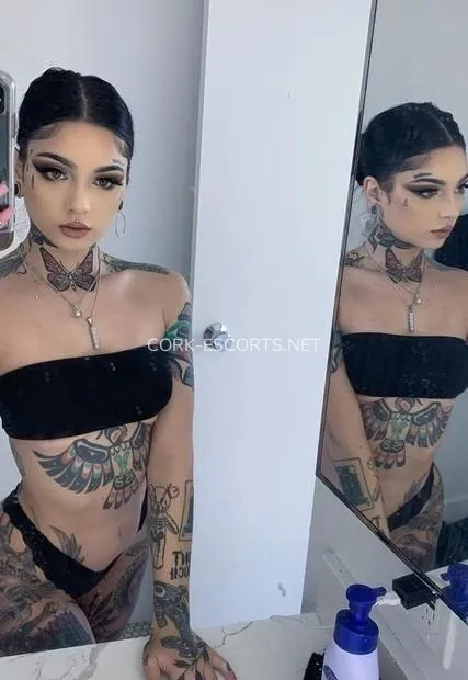 Cork escorts Reagan — 2