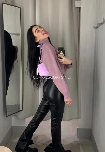 Cork escorts Fabricia — 4