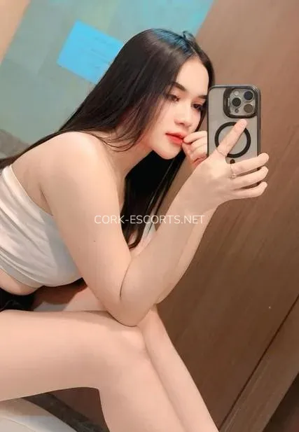 Cork escorts Mariana — 3
