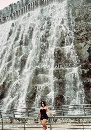 Cork escorts Atocha — 9