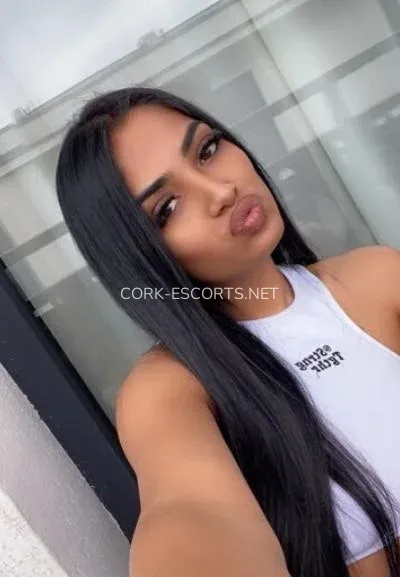 Cork escorts Ariana — 3