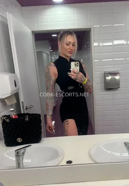 Cork escorts Elvira — 3