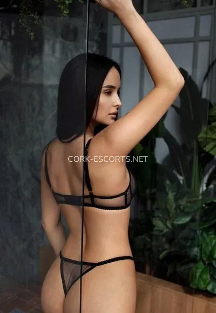 Cork escorts Ariana — 1