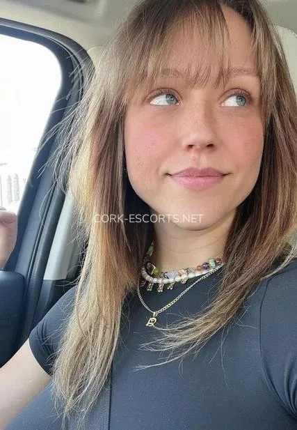 Cork escorts Gun — 4