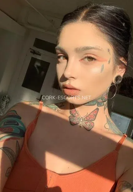 Cork escorts Reagan — 1