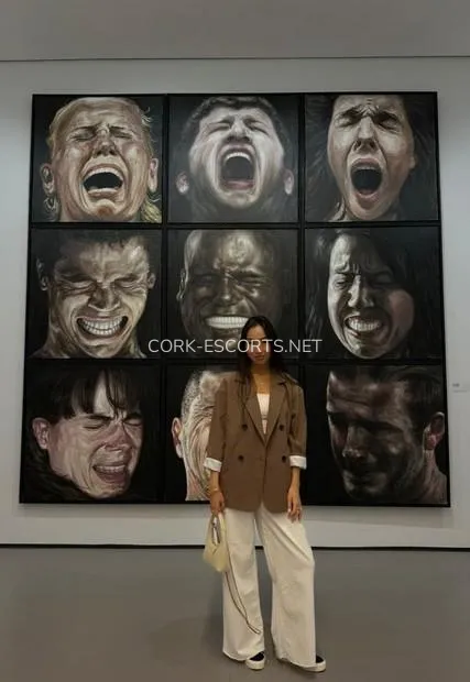 Escort djevojka Briana - Cork