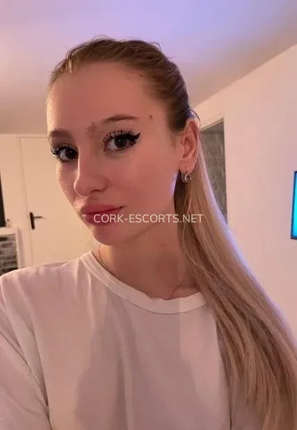 Cork escorts Charlotte — 7