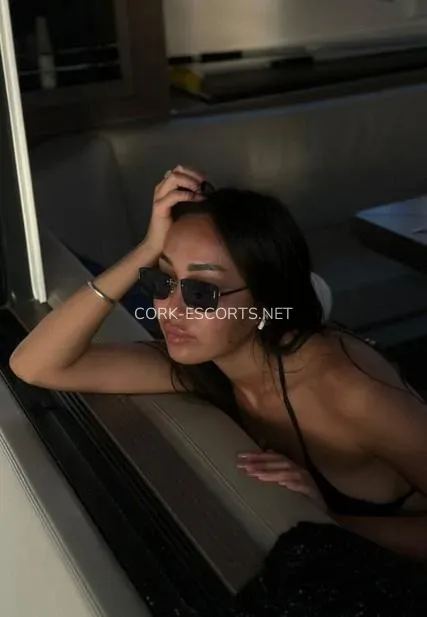 Cork escorts Briana — 4